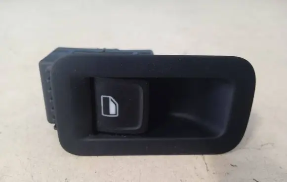 Volkswagen Golf VII Electric window control switch 5G0868345