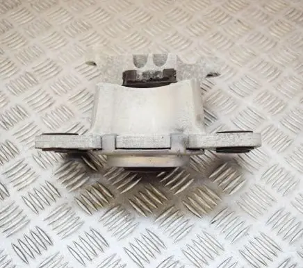 Volvo V60 Engine mount bracket 31401307