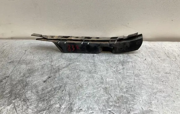 BMW 5 E60 E61 Front bumper mounting bracket 7033706 11460915