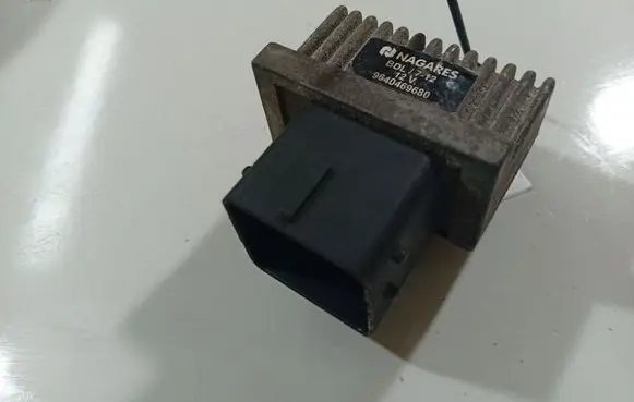 Glow plug pre-heat relay