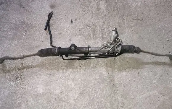 Mercedes-Benz E C207 W207 Steering rack A20411011018
