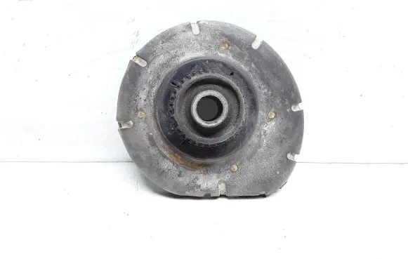 Volvo XC70 Front coil spring rubber mount 8646713