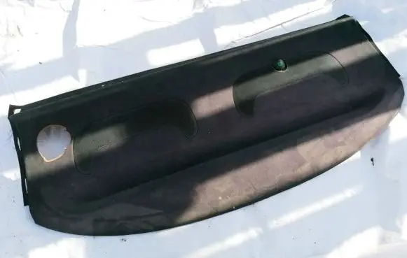 Parcel shelf