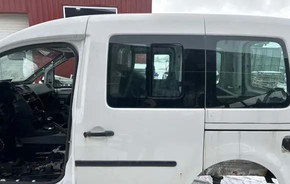 Volkswagen Caddy Side sliding door 