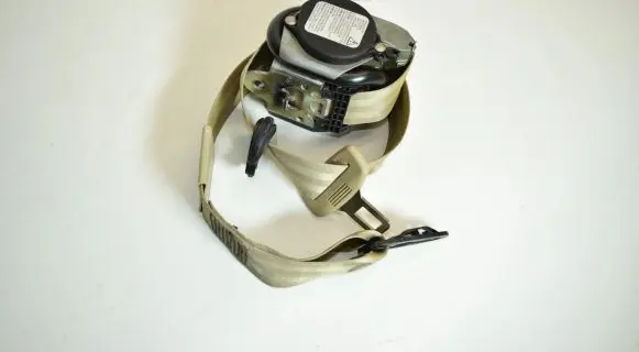 Audi A8 S8 D3 4E Front seatbelt 4E1857706