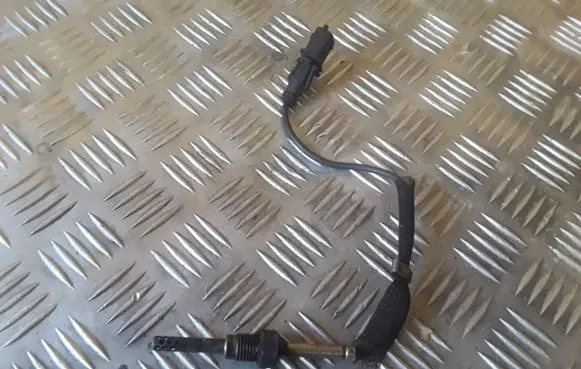 Saab 9-3 Ver2 Exhaust gas temperature sensor FGP55355404 55355404