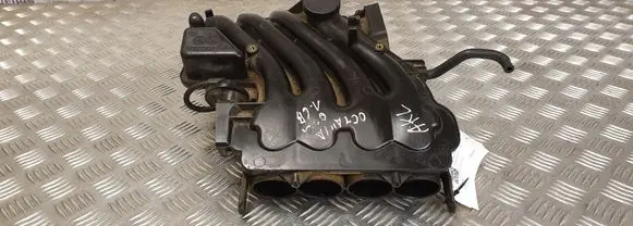 Skoda Octavia Mk1 (1U) Intake manifold 06A133205 06A133205E