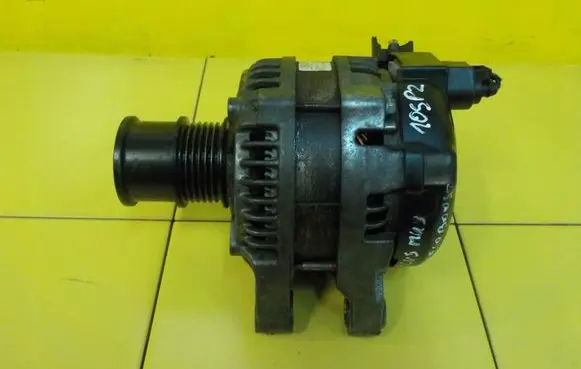 Ford Focus Generator/alternator CV6T10300GA CV6T