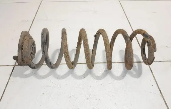 Volkswagen Tiguan Rear coil spring NOCODE