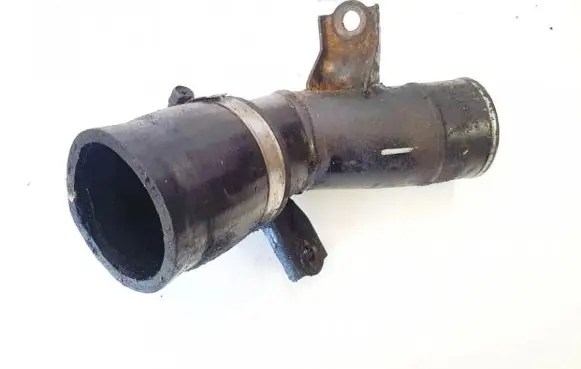 Toyota Corolla Verso AR10 Intercooler hose/pipe