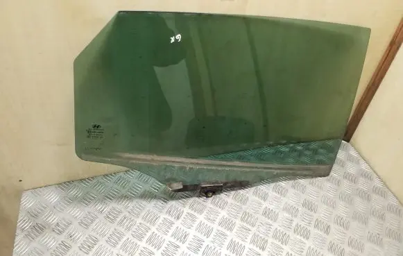 Hyundai ix35 Rear door window glass