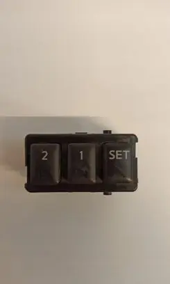 Infiniti G37 Seat memory switch 