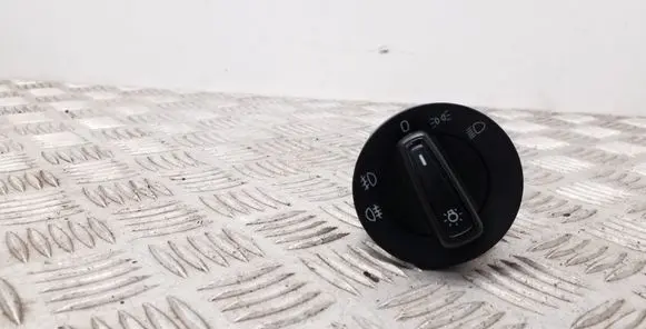 Skoda Octavia Mk3 (5E) Light switch 5E0941431F