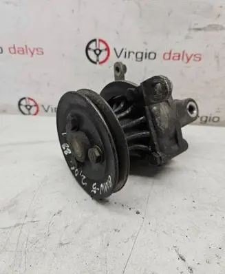 BMW 5 E34 Power steering pump 1133386 2700838 7681955168