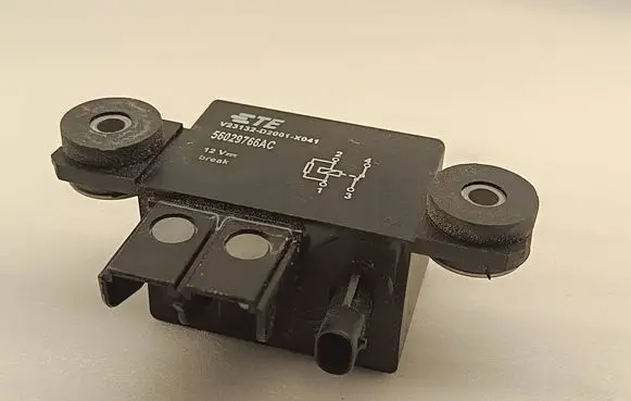 Dodge Durango Charging relay 56029766AC