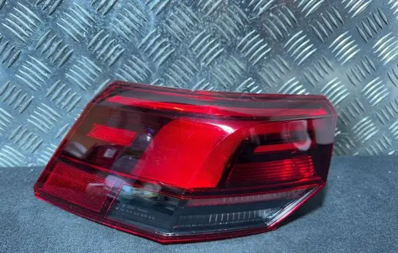 Volkswagen Golf VIII Rear/tail lights