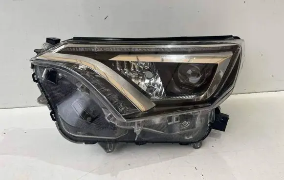 Toyota RAV 4 (XA40) Headlight/headlamp W3049