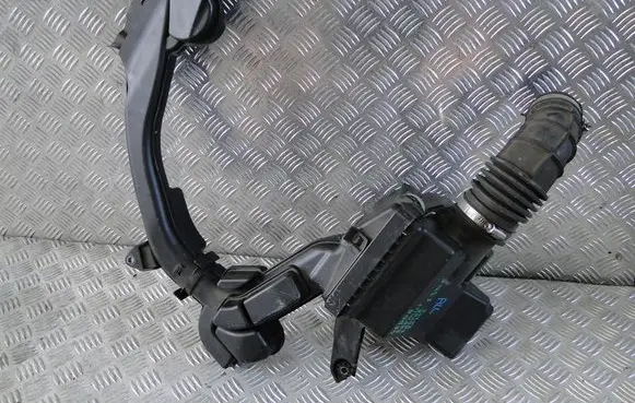 Renault Kadjar Air filter box cover 