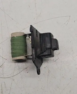 Dodge Journey Coolant fan relay 13971