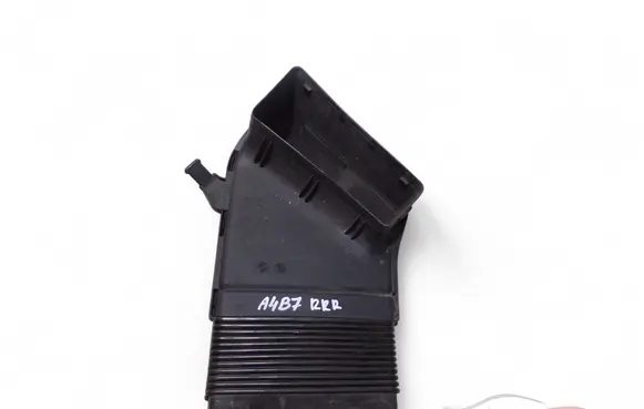 Audi A4 S4 B7 8E 8H Air intake duct part 8E0129617D