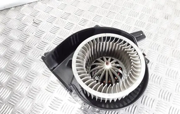 Skoda Fabia Mk2 (5J) Heater fan/blower 6Q1819015G