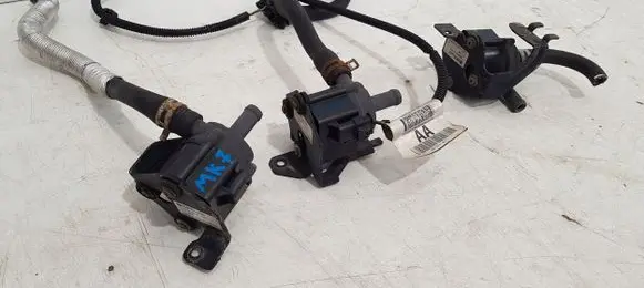 Ford Focus Electric auxiliary coolant/water pump CM5G8C419AA
