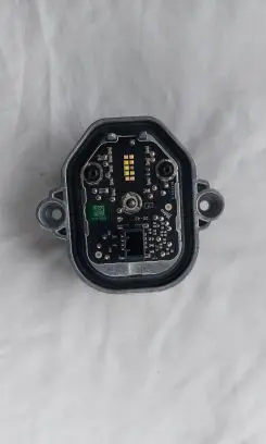 Volvo S90, V90 LED ballast control module B132122B