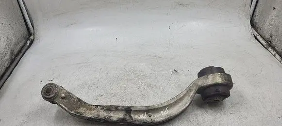 Audi A4 S4 B5 8D Front lower control arm/wishbone 