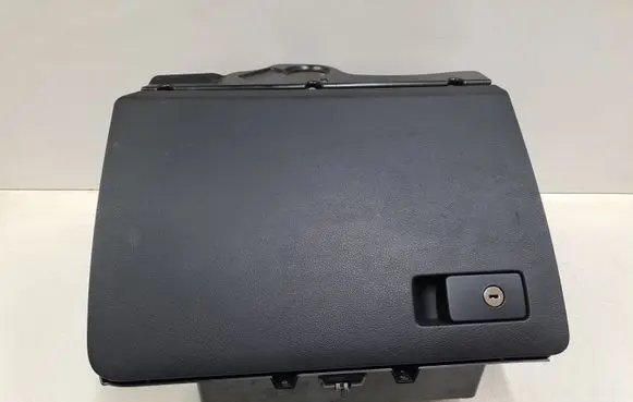 Volkswagen PASSAT B6 Glove box 3C1857114 3C1657101 3C1857097