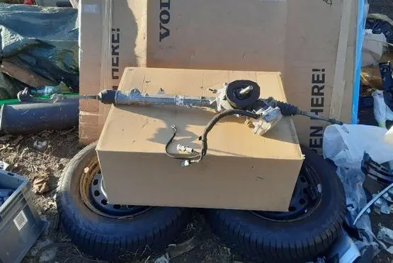 Opel Corsa F Steering rack 38216131 38263902