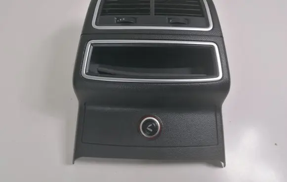 Rear air vent grill