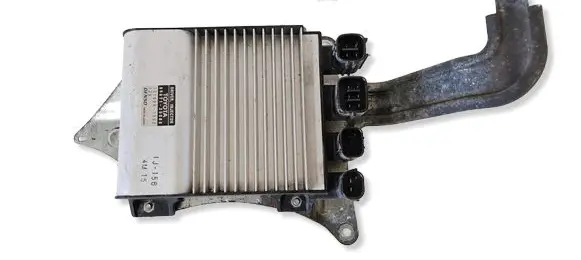 Toyota Avensis T270 Fuel injection control unit/module 8987120080