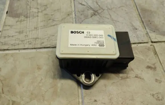 Honda Civic ESP acceleration yaw rate sensor 0265005649 39960 08015