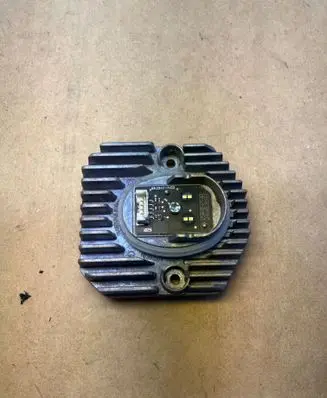 BMW 5 G30 G31 G38 LED ballast control module 1039001
