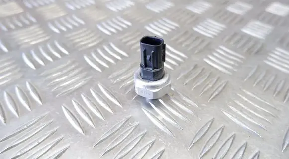 Air conditioning (A/C) pressure sensor