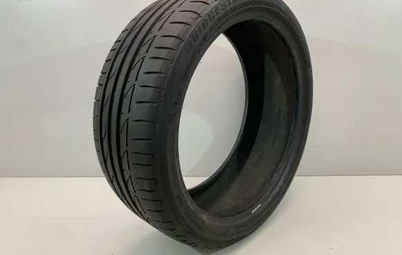 BMW 3 F30 F35 F31 R19 summer tire 