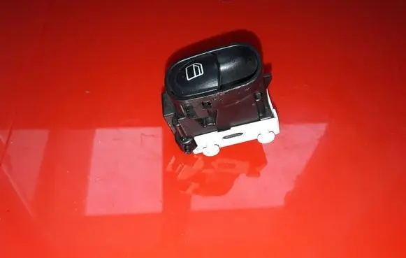 Mercedes-Benz CLK A209 C209 Electric window control switch A2098203510 501958