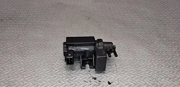 BMW 5 E60 E61 Turbo solenoid valve 70057900 06T279 7796634