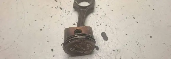 Audi A4 S4 B6 8E 8H Piston with connecting rod 