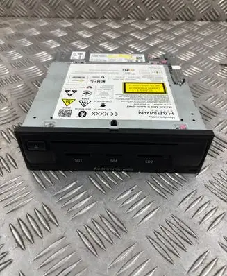Audi Q7 4M Radio/CD/DVD/GPS head unit 4M0035035E