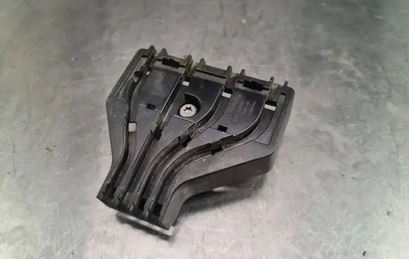 Volkswagen Caddy Other engine bay part 03F905487 4012300A
