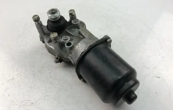 Isuzu D-Max Wiper motor 8980576220