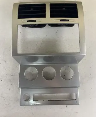 Dodge Nitro Dash center air vent grill 5KH68TRMAB 1559524
