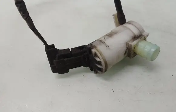 Honda Jazz Windscreen/windshield washer pump 