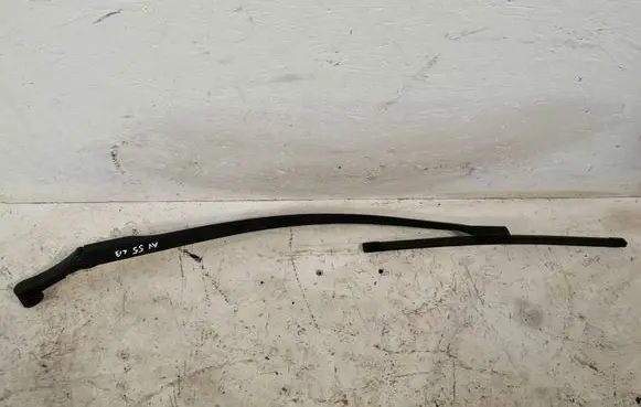 Toyota Avensis T270 Front wiper blade arm 8521105090 8521205100