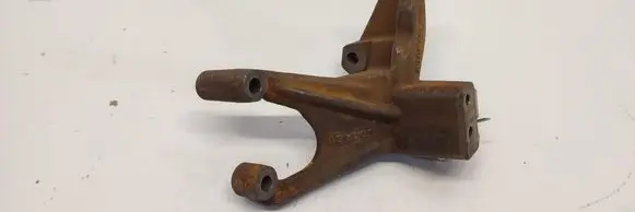 Mercedes-Benz E W213 Engine mounting bracket A6541424000