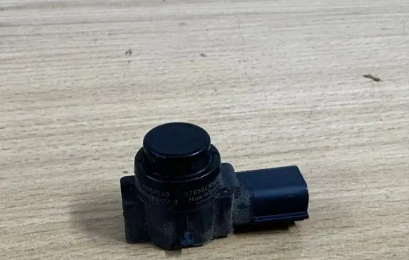Opel Meriva B Parking PDC sensor 13357520