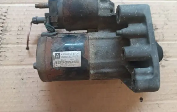 Peugeot 5008 Starter motor V75500178004