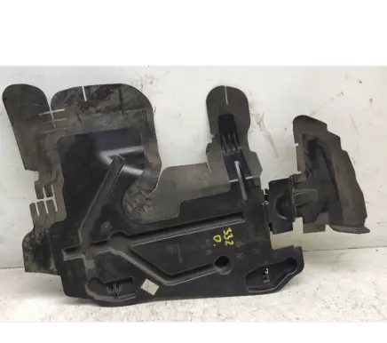 Peugeot 2008 I Intercooler air channel guide 9677962880