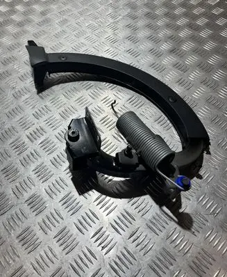 Audi A3 8Y Tailgate hinge 8Y5827301B
